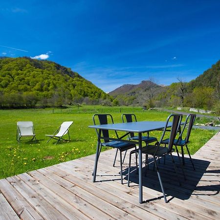Villa La Dormeuse Du Val Chambon-sur-Lac Exterior foto